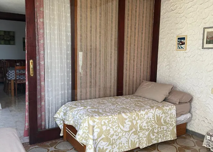 Monkey Villa *
