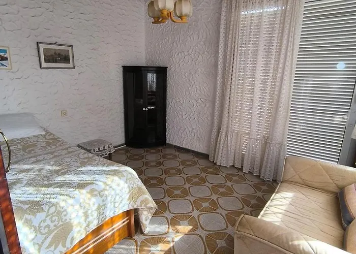 Villa Monkey